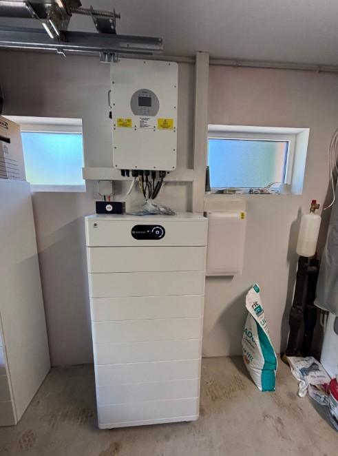Päikesepaneelid + Easyway Univ 7600 paigaldus